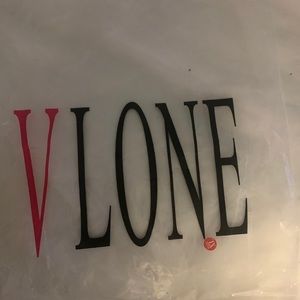 VLONE FW18 LOVE HOODIE